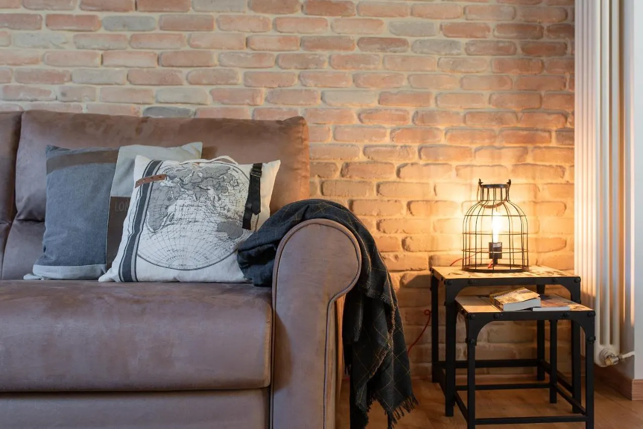 Santa Trinita - Flo Apartments Florence Italy