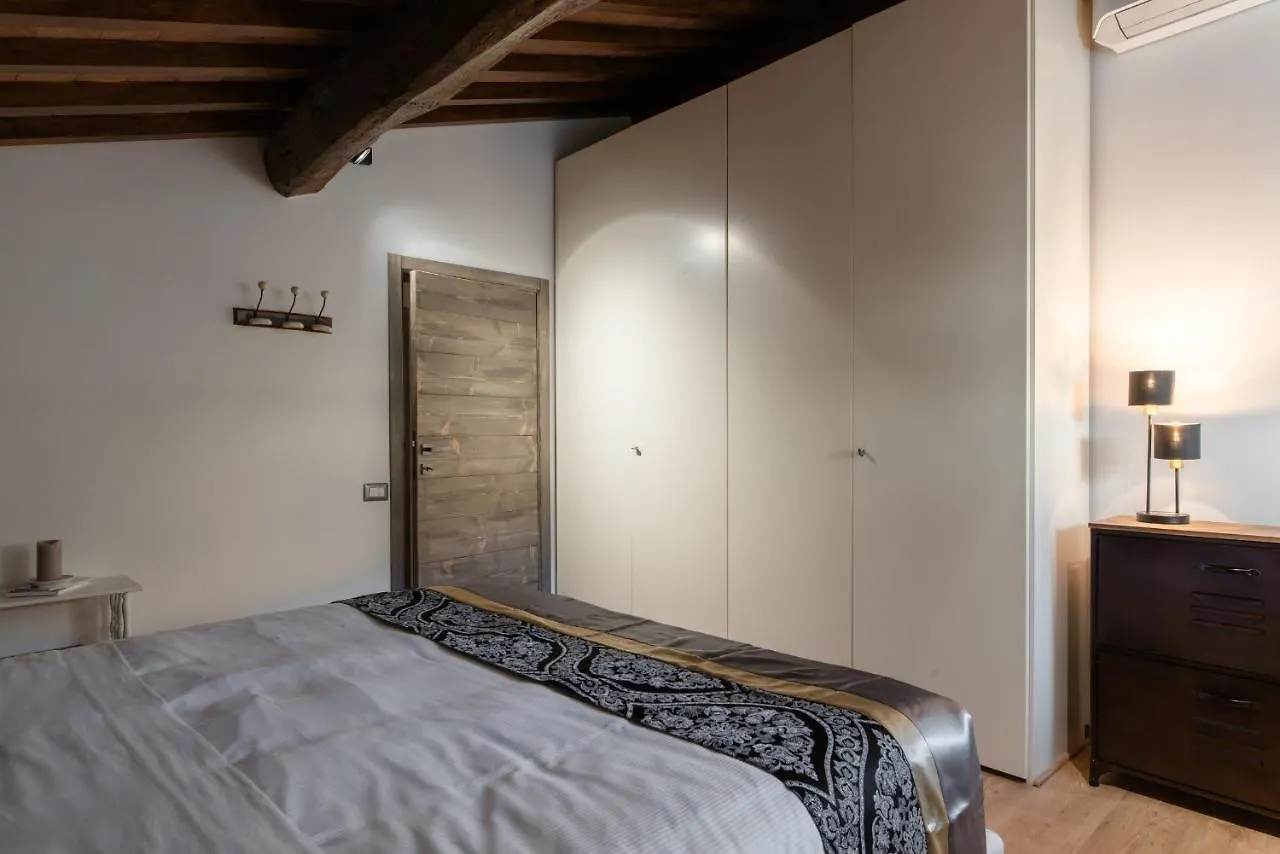 Santa Trinita - Flo Apartments Florence