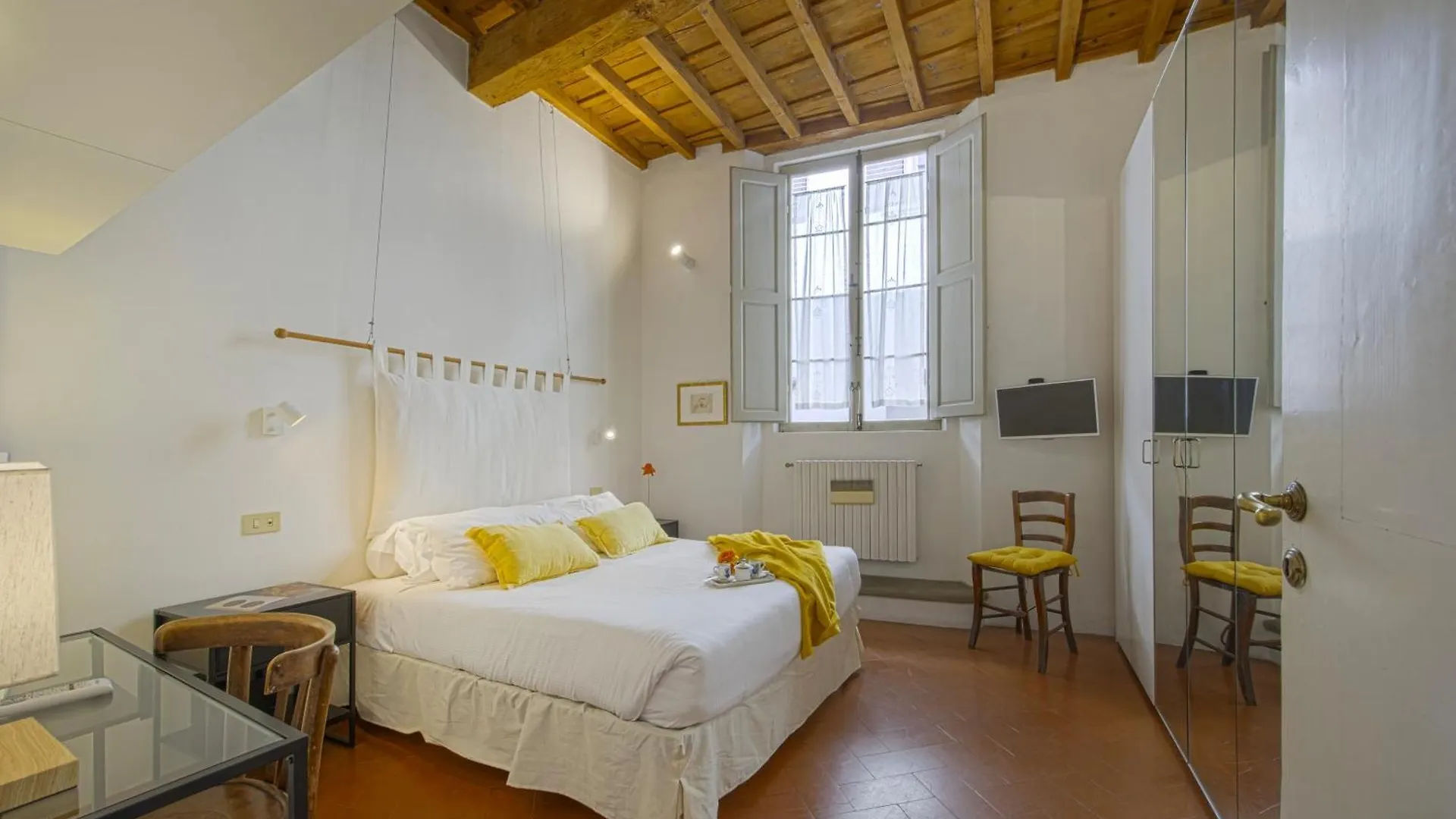 Santa Trinita - Flo Apartments Florencie