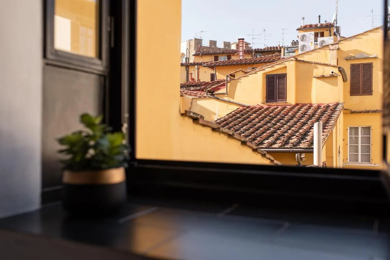Santa Trinita - Flo Apartments Florence Italy